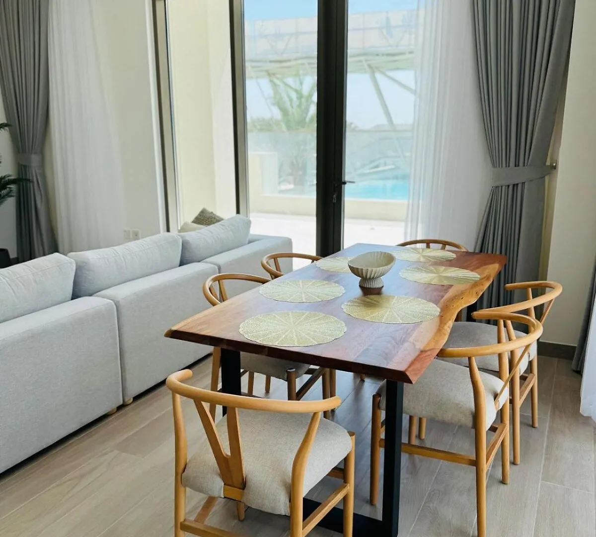 Beach View Luxury Apartment Dubai United Arab Emirates